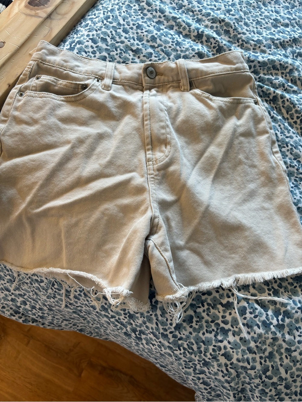 Ardene size 3 ahorts